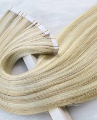 Tape in hair extensions piano color 