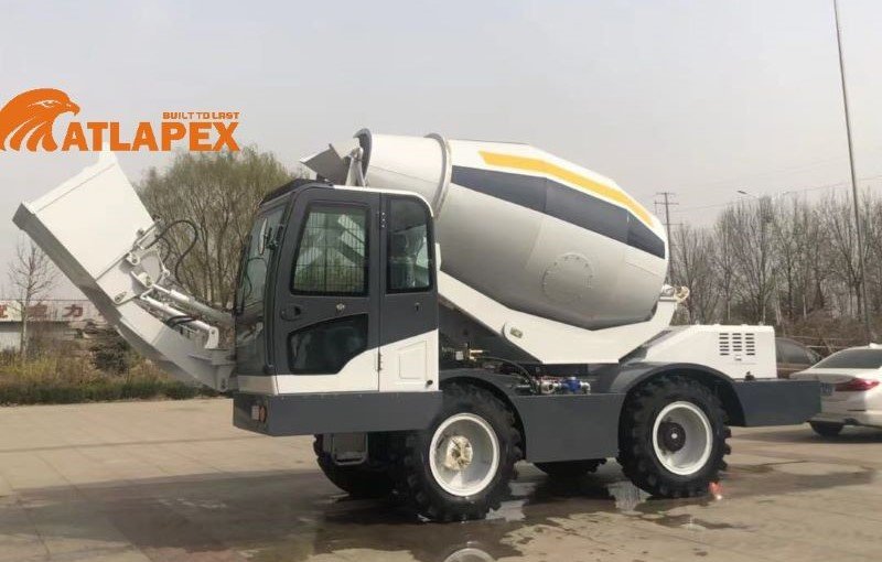 ATLAPEX Self-Loading Concrete Mixer IN5500