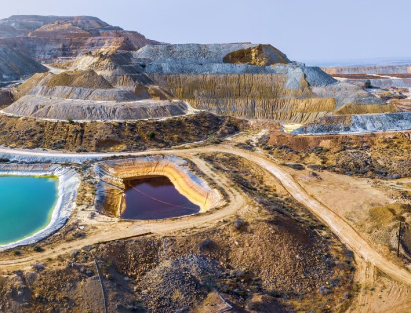 Polímeros para la gestión de relaves mineros