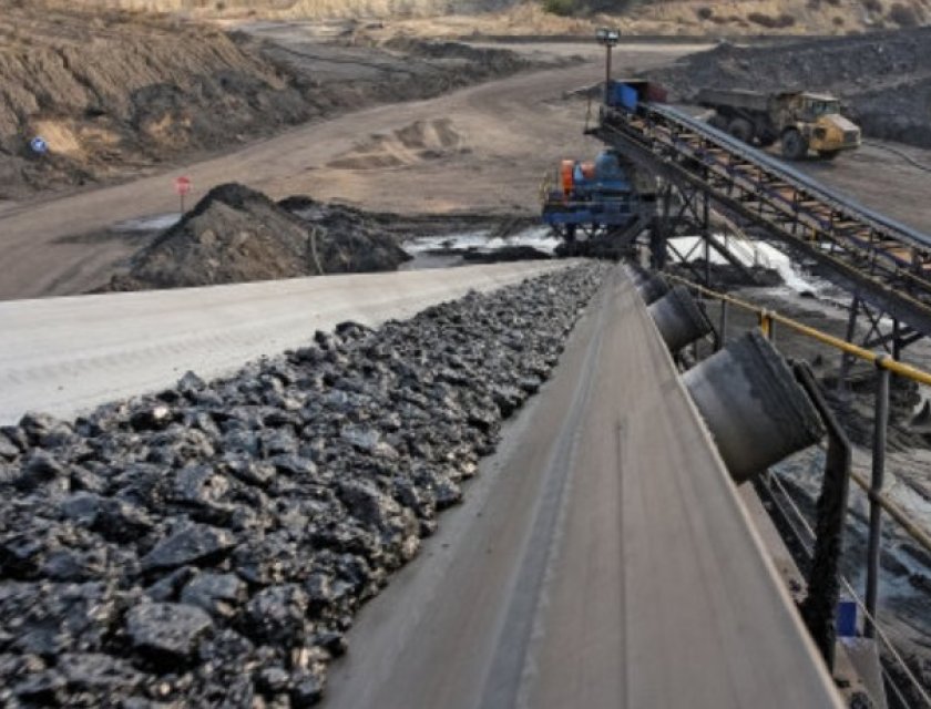 Absorbente de humedad superficial del mineral