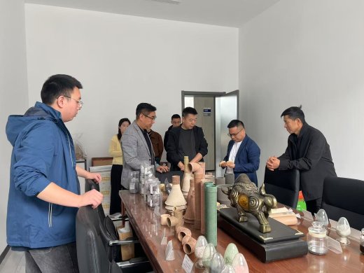 Customers visit the factory