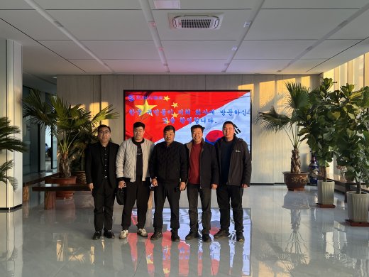 Customers visit the factory
