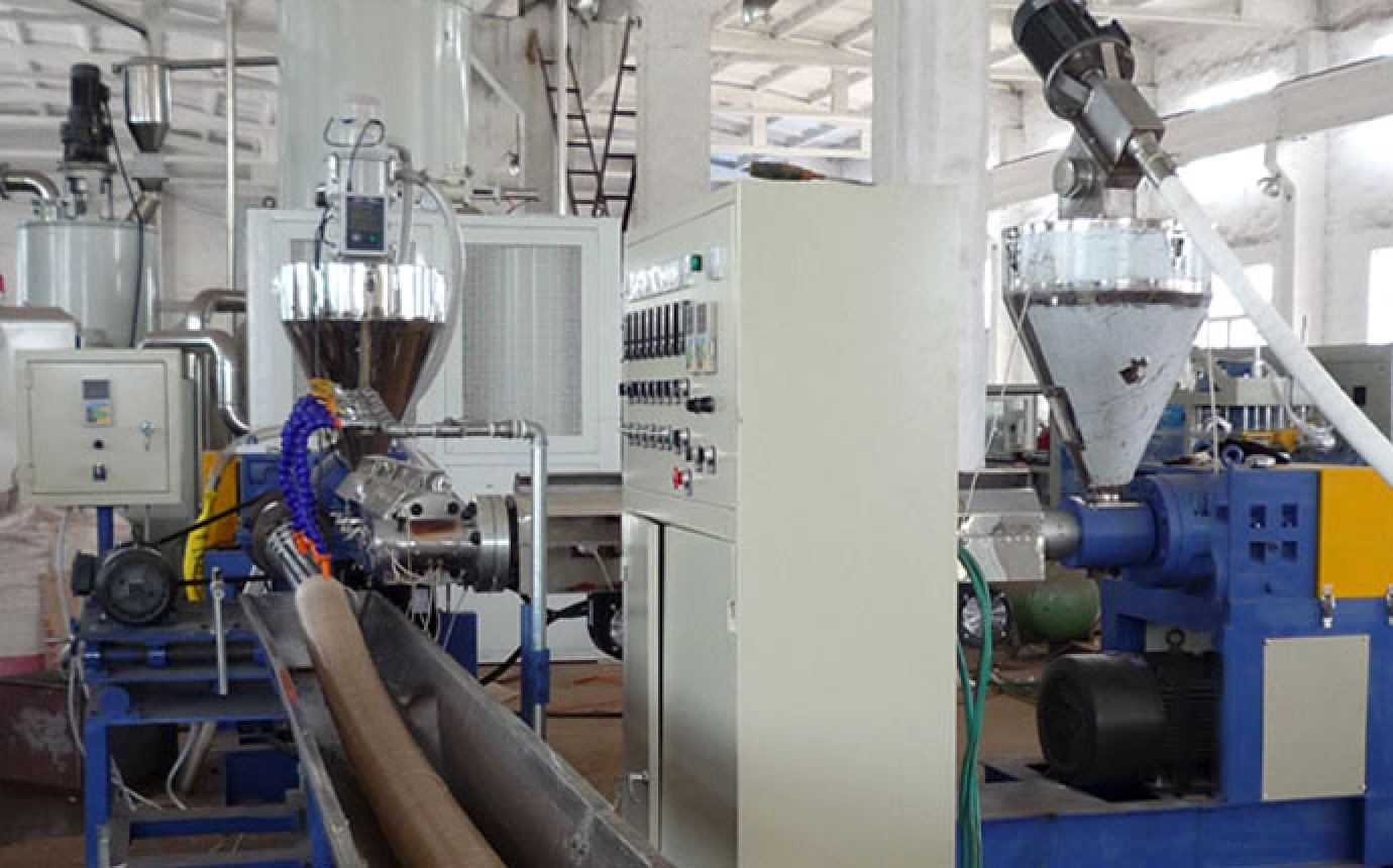 PVC wire hose production line