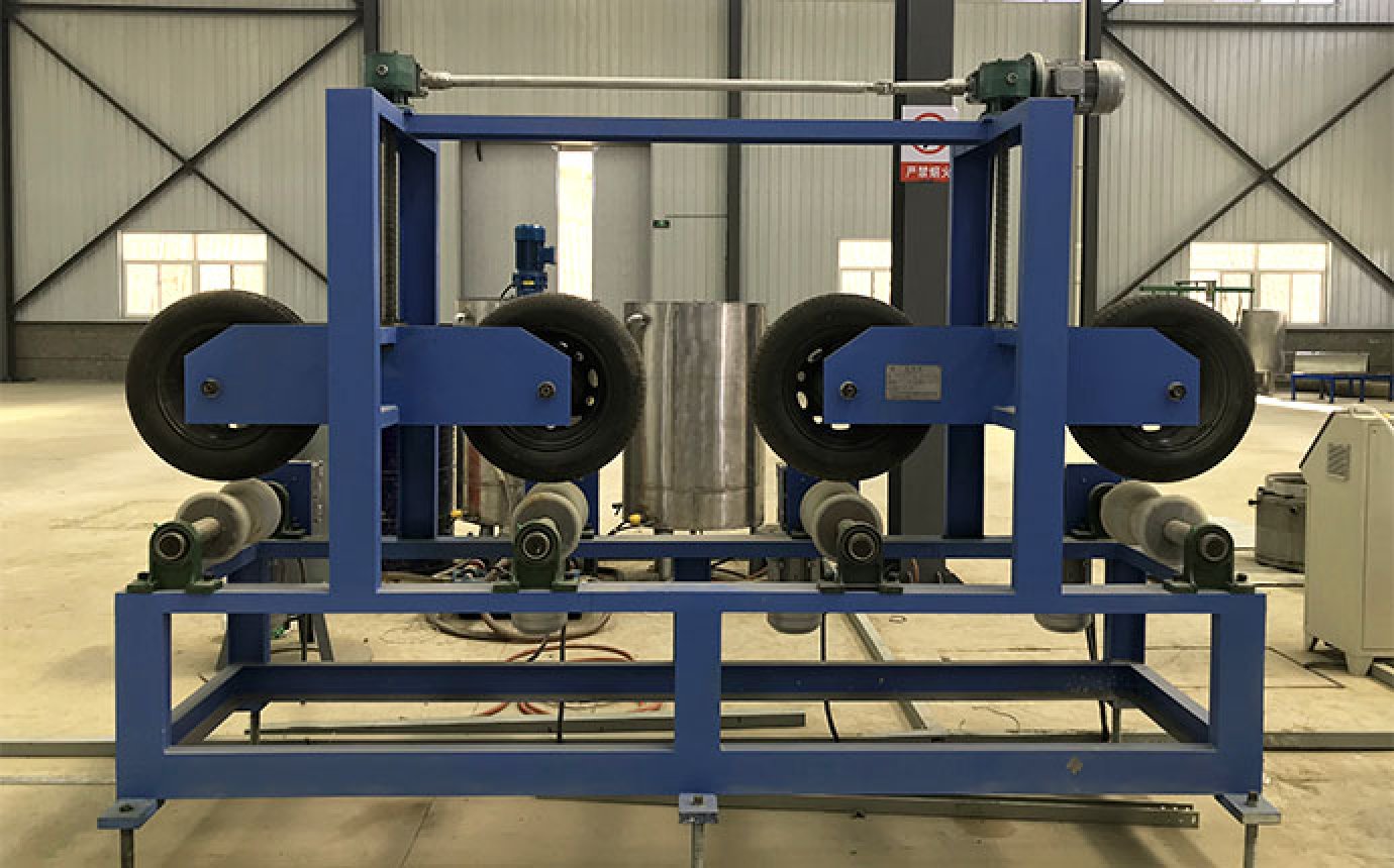 One step insulation pipe production line