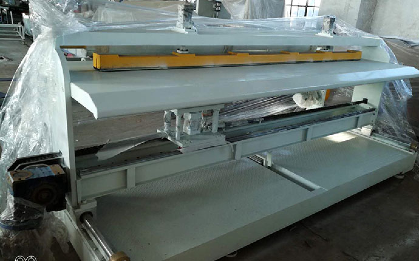 Plastic lattice plate production line