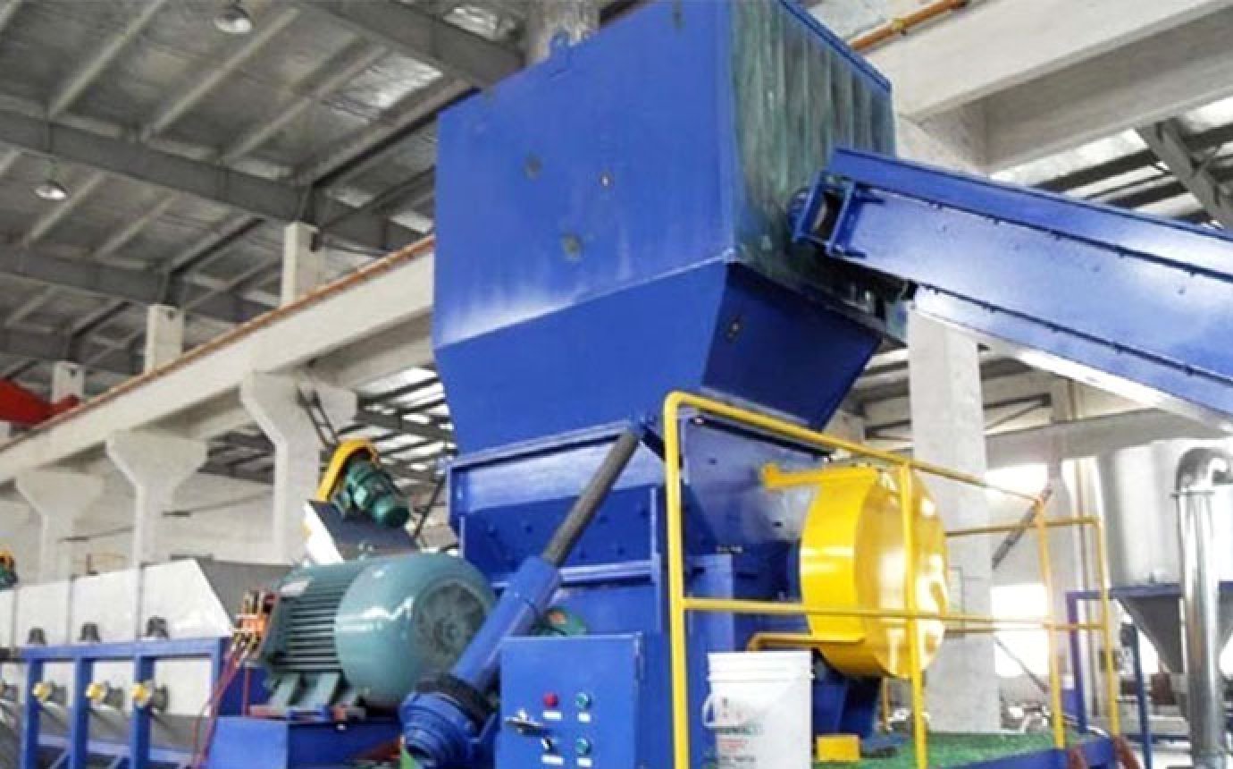 Bottle sheet cleaning line