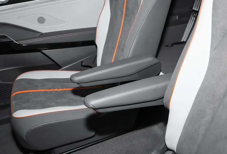 75a6c0eeed0528d681cedaeb7dc0032