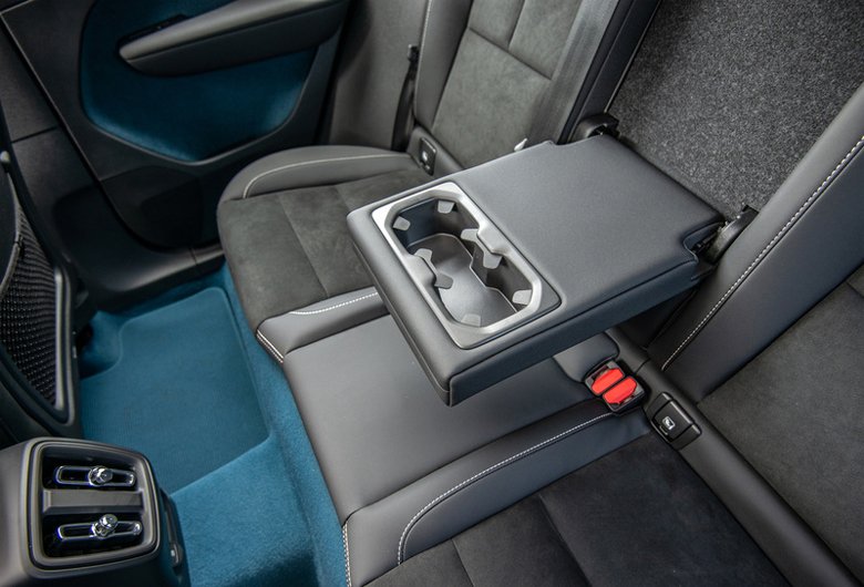 800x0_1_q95_autohomecar__ChwFkGFyHrKACb8OABzqJYn4330881