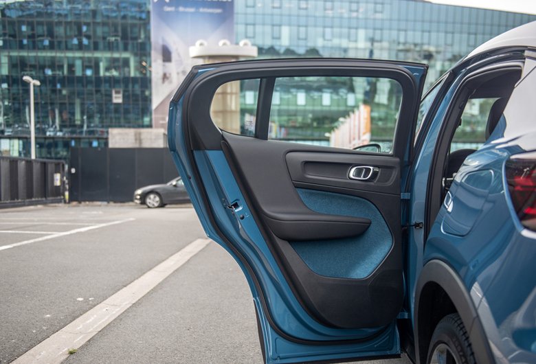 800x0_1_q95_autohomecar__ChxkjmFyHq2ANJTGABsw3bCktqI324