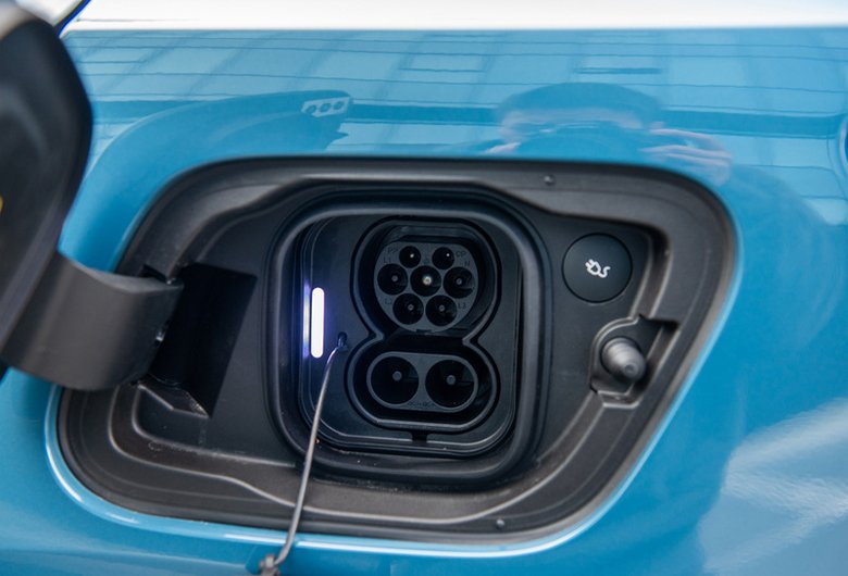 800x0_1_q95_autohomecar__ChxkjmFyHveAUC2QABk9AraSjtY471