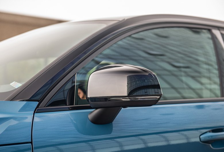 800x0_1_q95_autohomecar__ChxkjmFyHwKAcc2GABQVrGWW-wc241