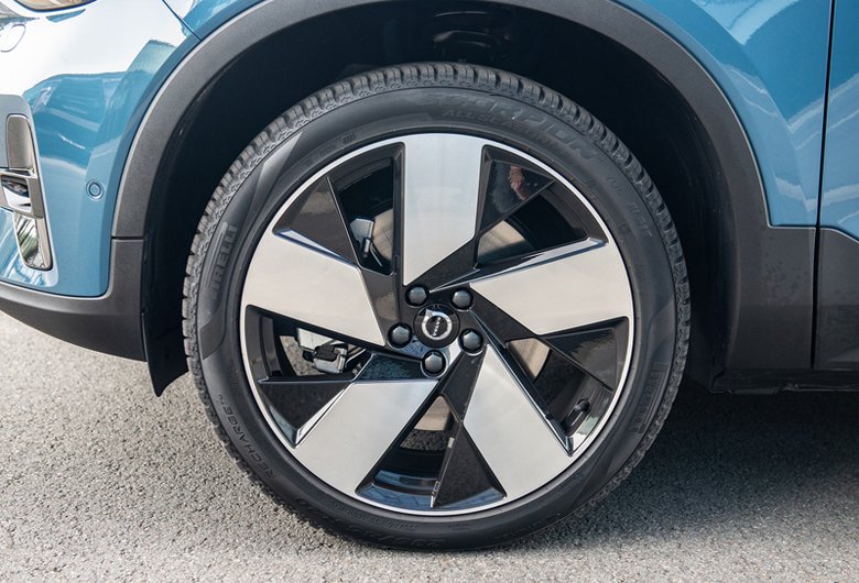 800x0_1_q95_autohomecar__ChxkjmFyHwmAVZOZACLy7ybOSaw465