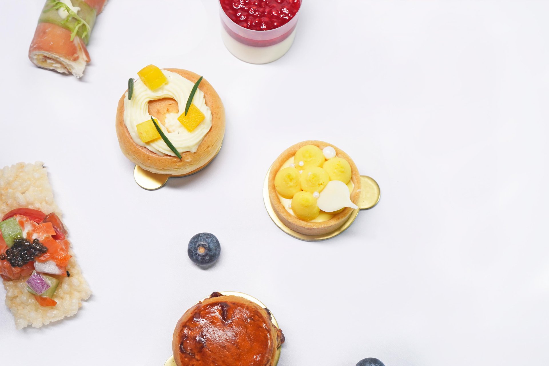 Fruit Cocktail Dessert Topping