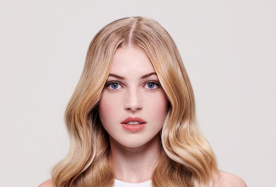 How to wear clip in hair extension ?