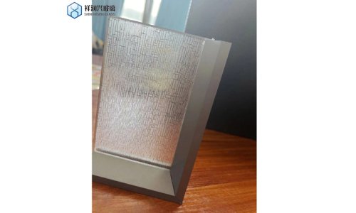 Supply 3mm 4mm Wired Glass for Fireproof Door with Low Price