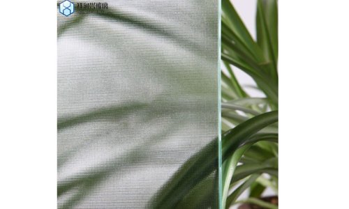 China Supplier Normal Ultra Clear Flora Figured Pattern Glass for Window