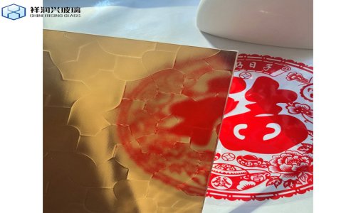 Bronze Karatachi Patterned Glass