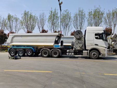 Une semi-remorque à benne basculante à 3 essieux sera envoyée en Arabie saoudite