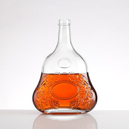 Elegant Leaf Patterned Liquor Glass Bottle