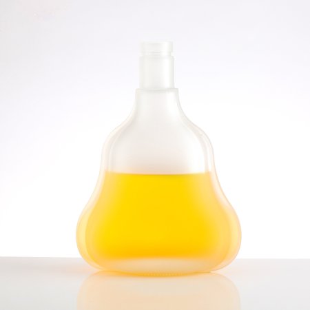 700ml gourd-shaped frosted glass bottle
