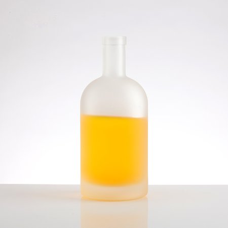  70cl round liquor glass bottle 