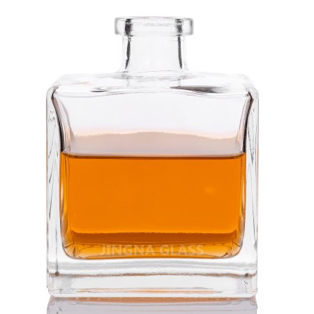 50cl cubic glass bottle for spirit