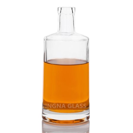Straight Barrel Custom Spirits 70cl Glass Bottles