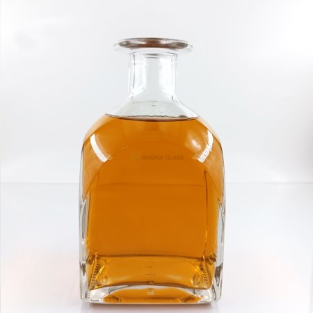 Biodegradable 70cl Glass Liquor Spirit Bottle