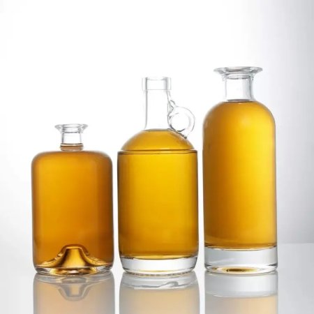 Customized 700ml New Whisky Glass Bottle