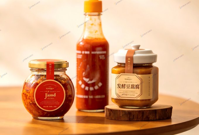 The trend of customizing glass bottles for sauce