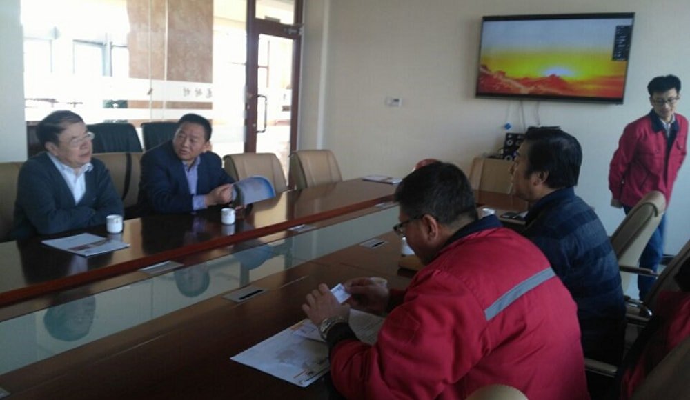 Professor Guo from Qingdao University Visits Dralon for Technical Exchange