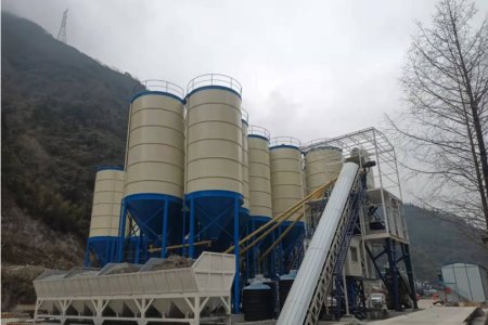 Maintenance of concrete mixing plant equipment