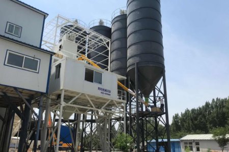 The intelligent advantages of the high-end HZS180 mixing plant