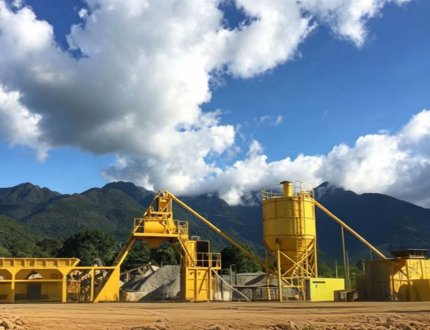 HZM50 Foundation Free Concrete Batching Plant