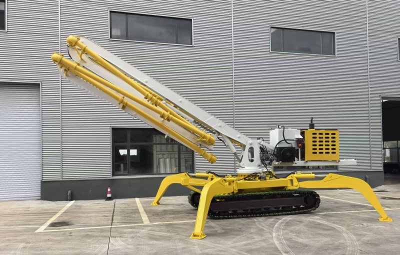 Pluma de Hormigón sobre Orugas – Altura de Vertido de 10 a 30 Metros