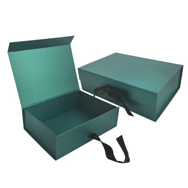 Dark Green Magnetic Closure Cardboard Folding Box