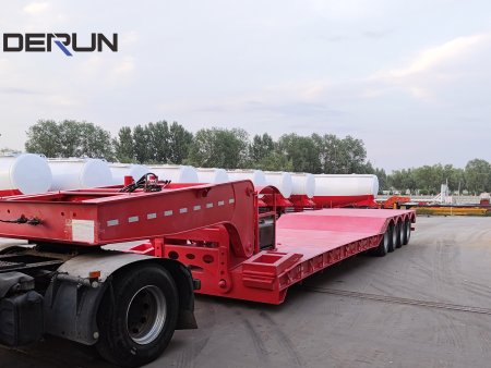 100-тонный съемный прицеп-гусек готов к отправке в Нигерию