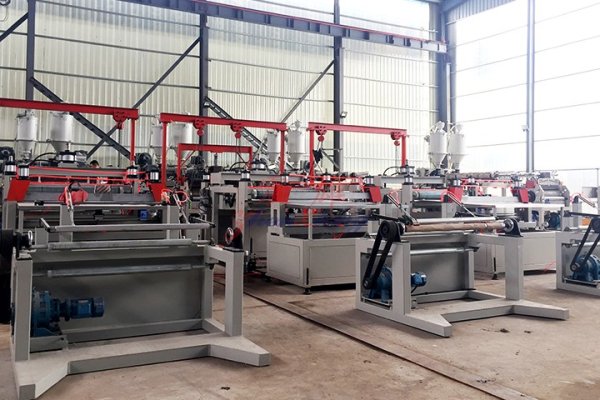 Plastic Car Fender Extrusion Line