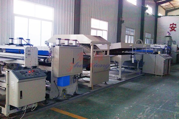 PP / PE Hollow Board Production Line