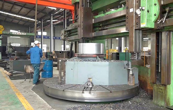 Digital display vertical lathe