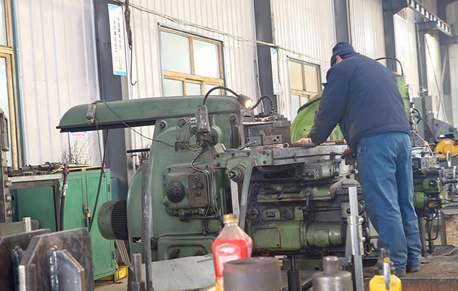 Horizontal milling machine