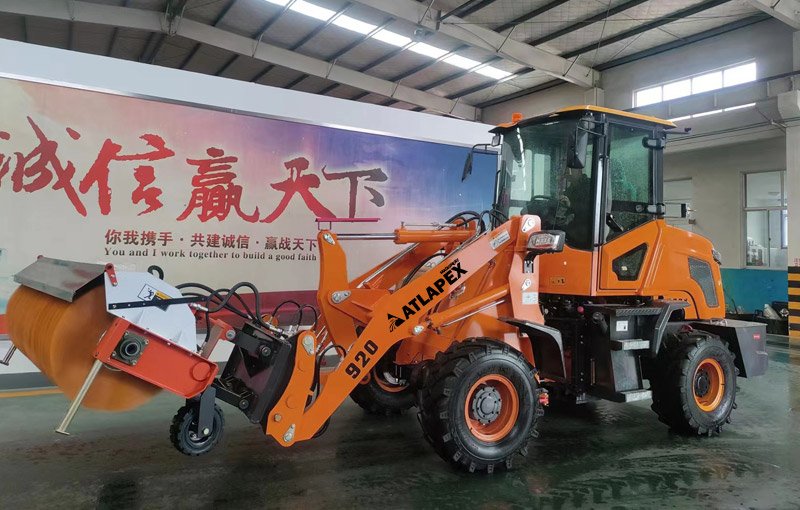 ATLAPEX customed wheel loader with snowplow