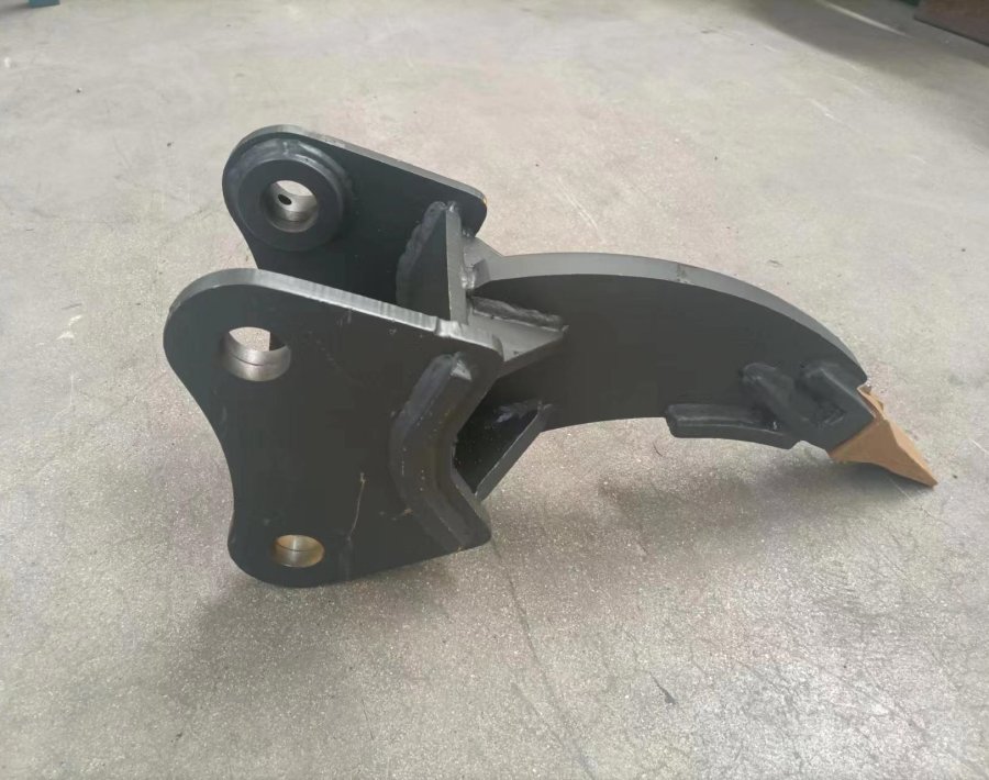 Excavator Attachment--Ripper