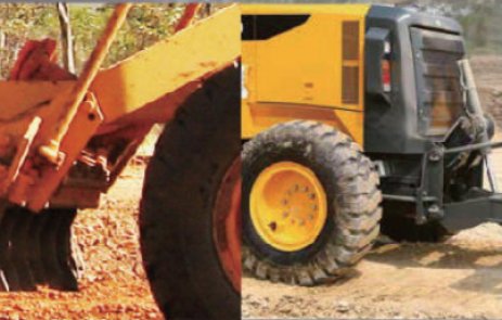 Scarifier(Mid-mount)/Ripper(Rear)