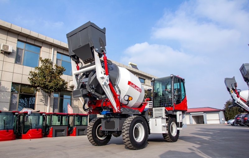 Revolutionize Your Construction Projects with ATLAPEX SELF-LOADING CONCRETE MIXER AL 1500