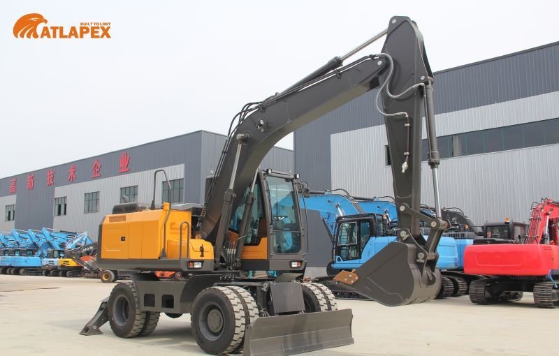 Comparison of Applicable Sites for Crawler and Wheeled Excavators