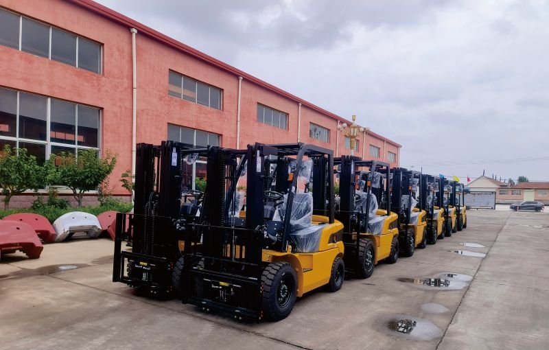 Tailored Solutions for Material Handling: Customizable Mast Options for the 3-Ton Diesel Forklift
