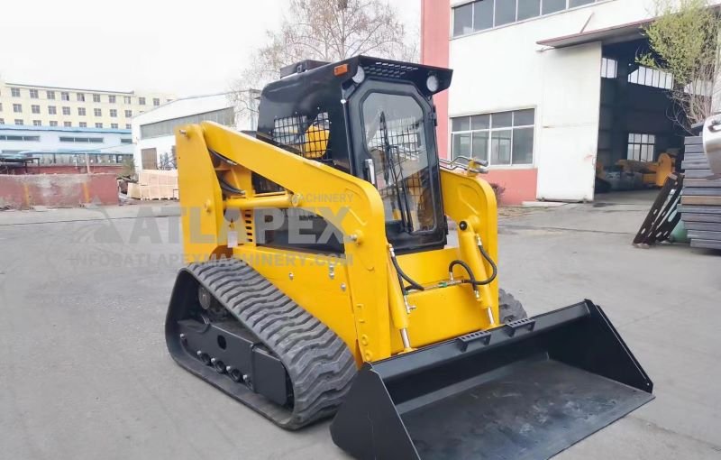 ATLAPEX Tracked Skid-Steer Loader SKB120
