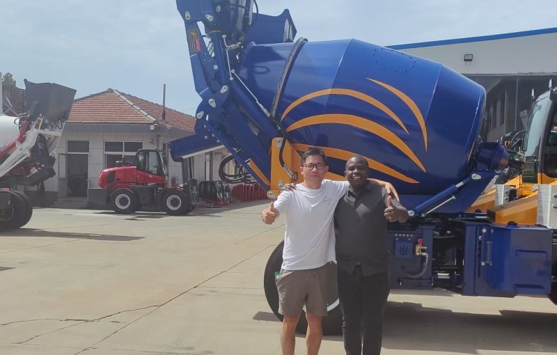Kenyan Customer Visits Factory to Inspect Newly Completed Concrete Mixer Trucks