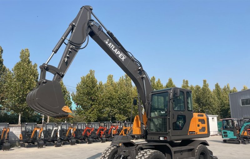 APX105W Wheel Excavator: 74KW Power with Superior 75KN Digging Force